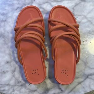 Women’s platform sandals